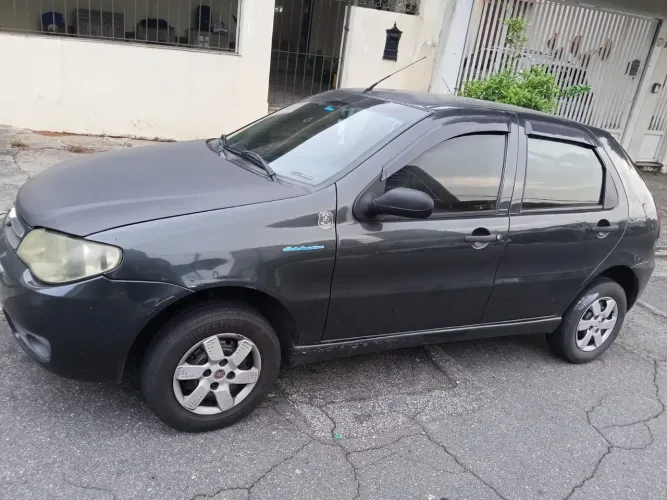 Fiat Palio 1.0 Economy Fire Flex 8V 4P 2011