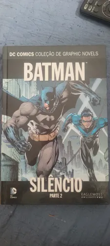 Livro Capa Dura , coleção DC Comics Coleção Batman , Silêncio.