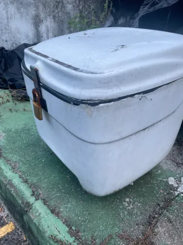 Baú de Fibra 90L Bagageiro Moto Entregas