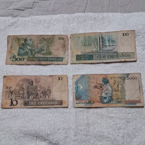 Lote de Cédulas e Moedas Antigas do Brasil - Cruzeiros, Cruzados e Outras (Numismática)