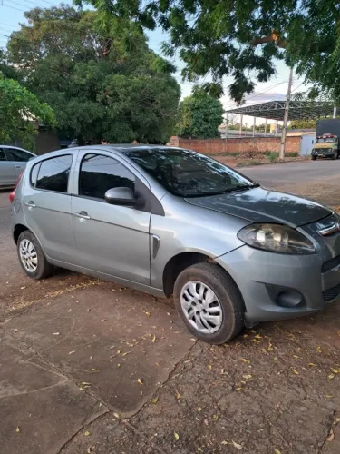 Fiat Palio Attractive 1.0 EVO Fire Flex 8V 5P 2013