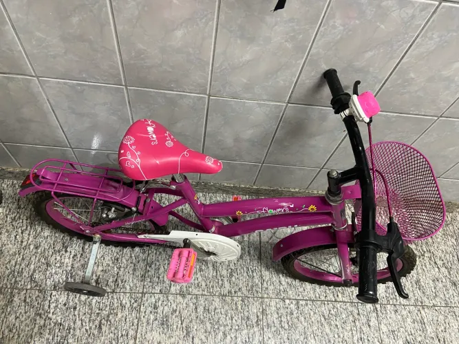Bicicleta infantil rosa