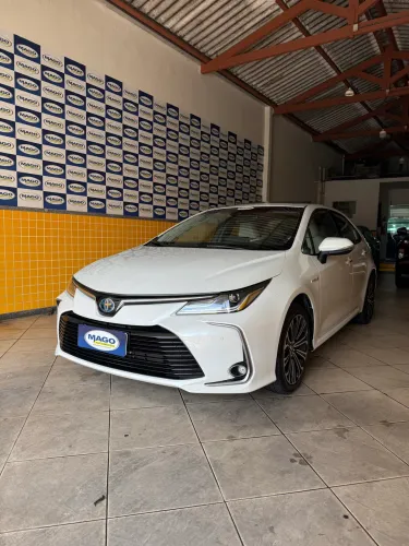Toyota Corolla Altis Prem. Hybrid 1.8 Flex AUT 2023