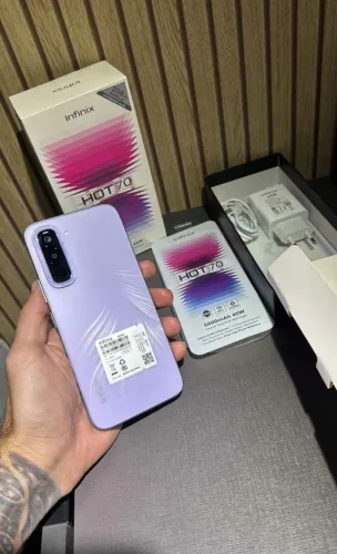 Infinix Hot 70 Rose 256/4+4 RAM