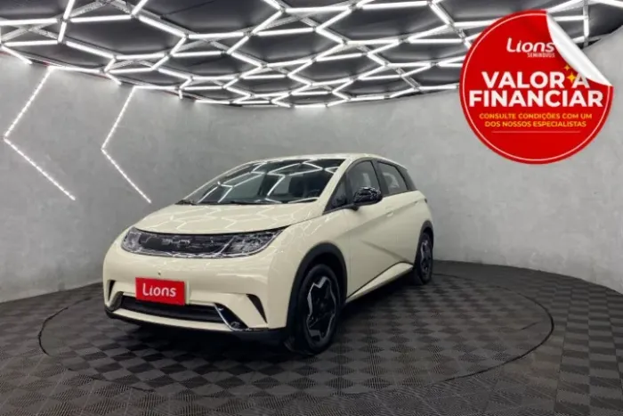 BYD Dolphin EV (Elétrico) 2026