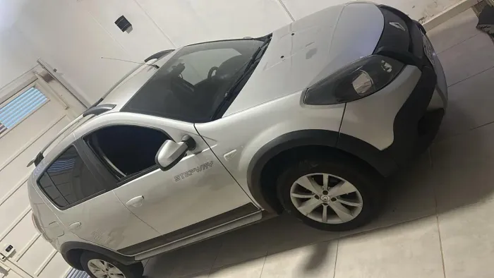 Renault Sandero Stepway Hi-power 1.6 8V 5P 2014