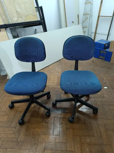 Cadeira secretária giroflex