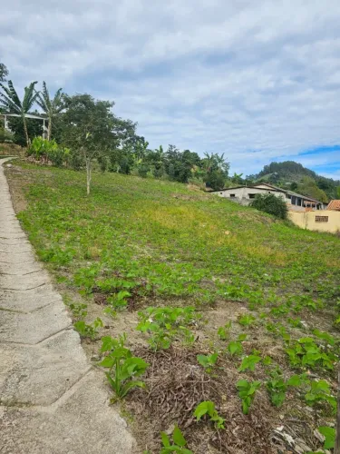 Lote Grande em Capivara - Vargem Alta - 870m2