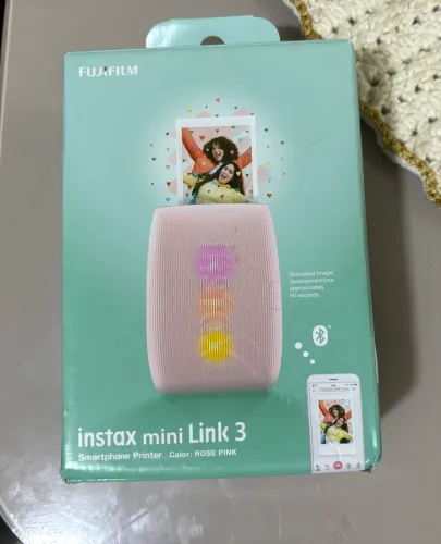 Impressora Instax Mini Link 3 Rosa + 7 fotos carregadas na máquina