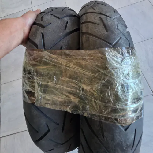Par de pneus aro 17 e 19 pirelli scorpion trail II bmw ducati