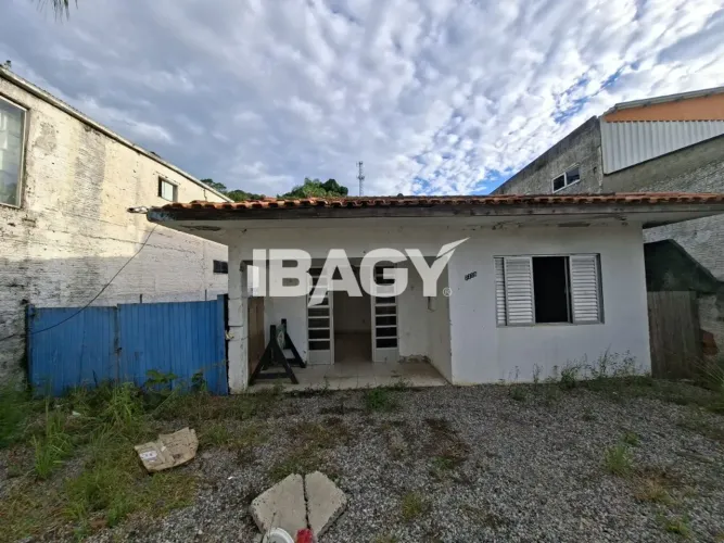 Oportunidade! Casa em Rio Tavares - Florianópolis