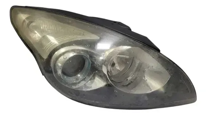 Farol Direito Hyundai I30 2009 Á 2012 Direito/passageiro