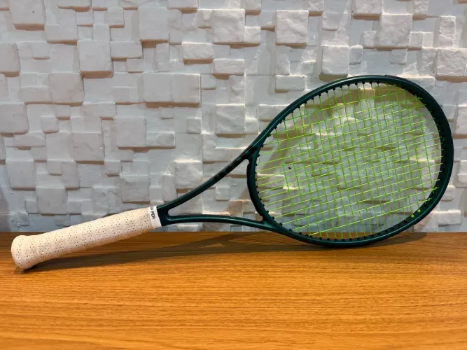 Raquete Tênis Wilson Blade 98 16x19 V9 L3