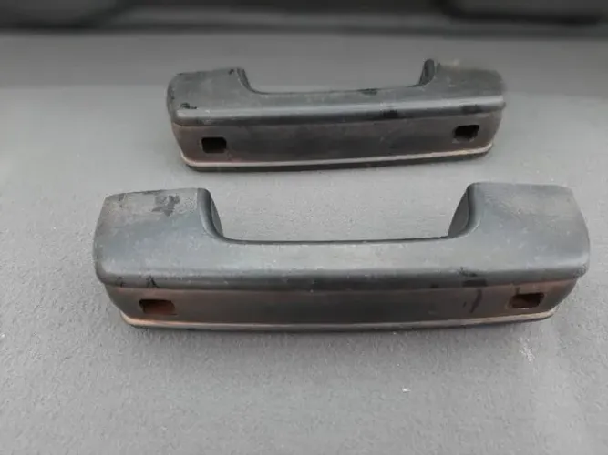 Par puxador de portas gol GT FUSCA BRASILIA PARATI peça original Volkswagen