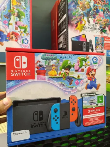 Nintendo Switch V2 com 15 jogos!