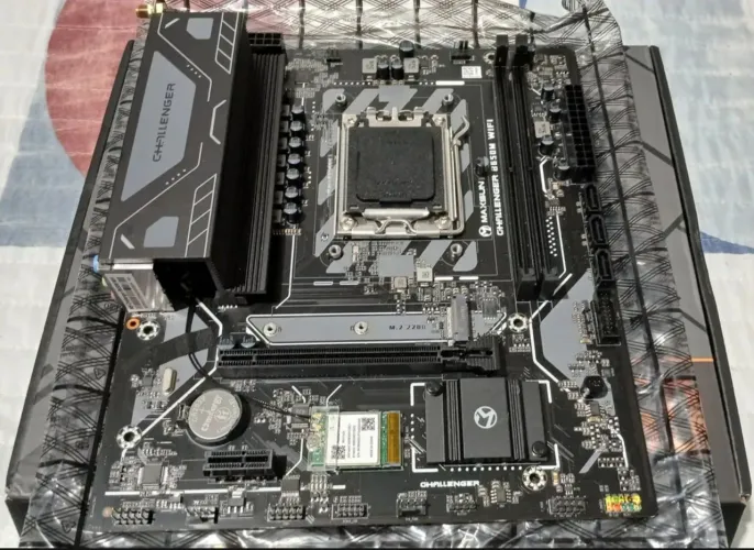 Placa mae AM5 maxsun b650m wifi challenger