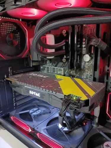 V/T NVIDIA GTX 1080 8GB ZOTAC