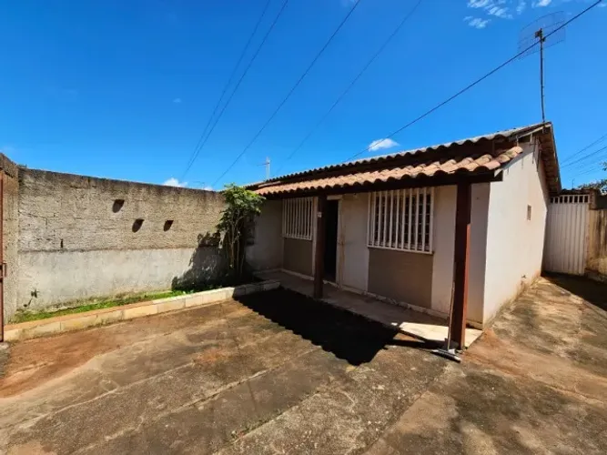AGIO DE CASA NO OCIDENTAL CONDOMINIO FECHADO