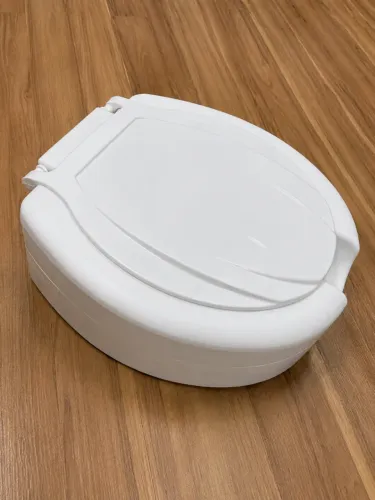 Assento Sanitário Elevado Mebuki Soft 13,5cm Branco Seminovo