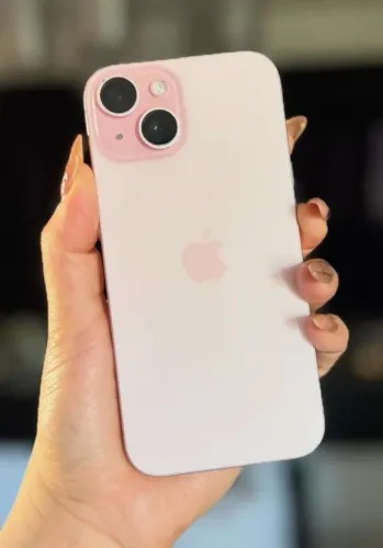 iPhone 15 Rosa 128 GB 6 meses de garantia