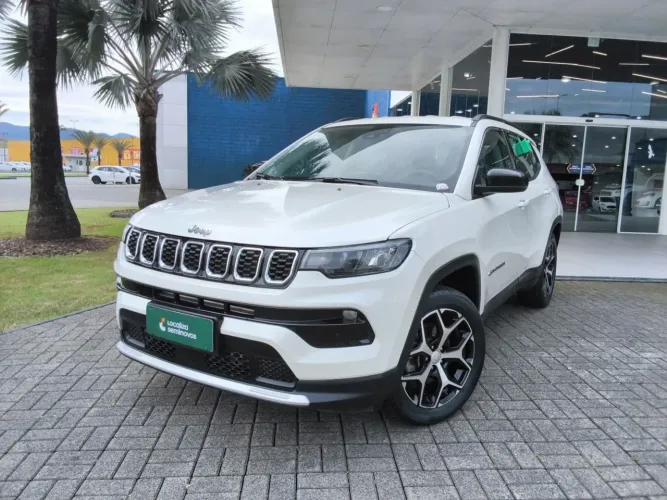 Jeep Compass Long. T270 1.3 TB 4X2 Flex AUT 2026