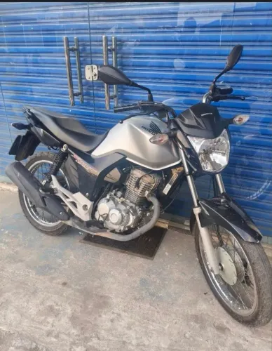 Start 2024 IPVA 2026 pago moto muito nova só venda