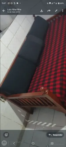 Sofá cama de madeira
