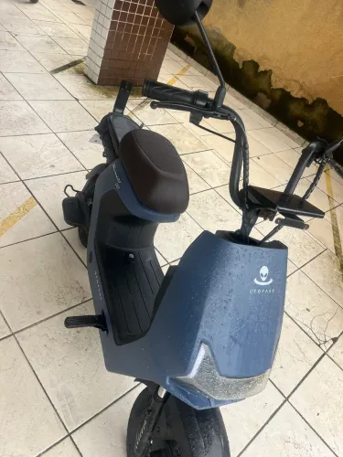 Moto eletrica zeckrom 300