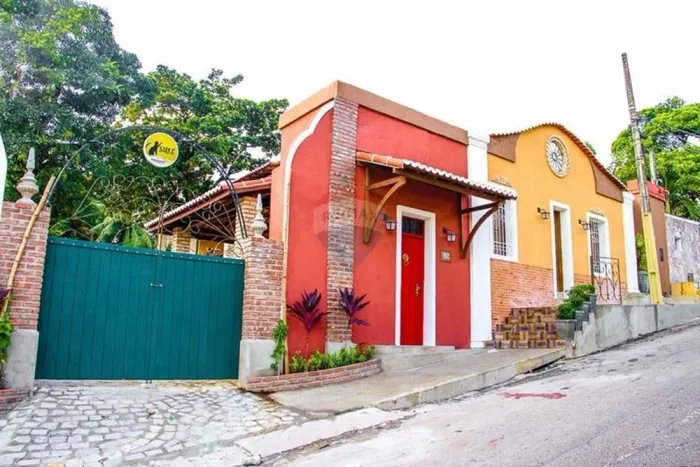 Ponto Comercial em Ponta Negra disponível para locação!!