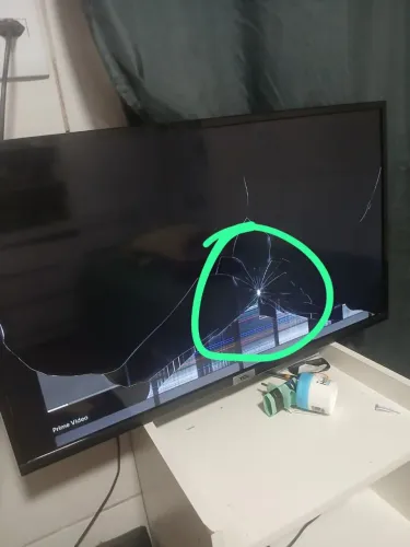 Vendo 2 TV com defeito marca TCL
