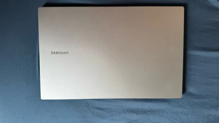 Notebook Samsung Galaxy Book4 Core i5, 8GB RAM, SSD 512GB - Impecável