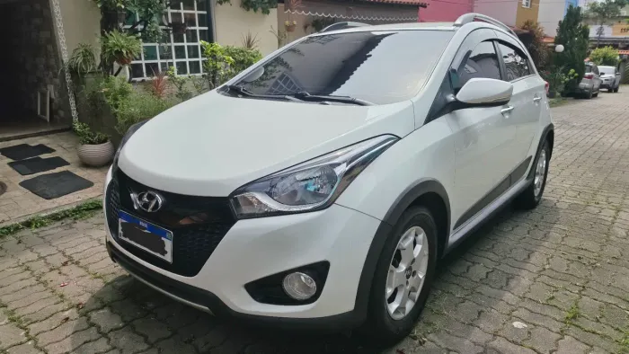 Hyundai HB20X Premium 1.6 Flex 16V Aut. 2015