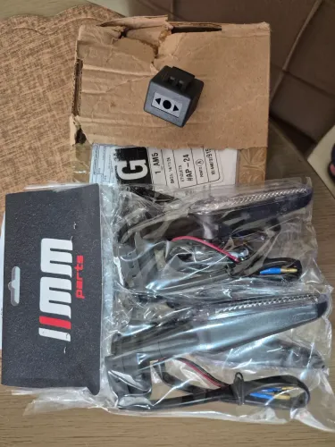 Piscas em Led - Yamaha FZ15 - Kit completo