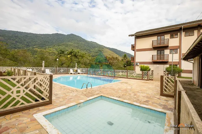 Apartamento com 1 quarto, piscina - R$ 350 mil, Cod: 3017