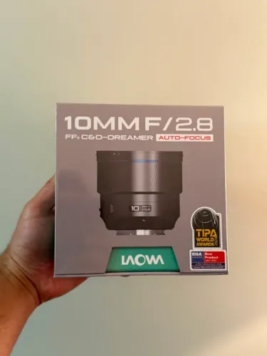 Lawoa 10mm f/2.8 AF FF - Sony