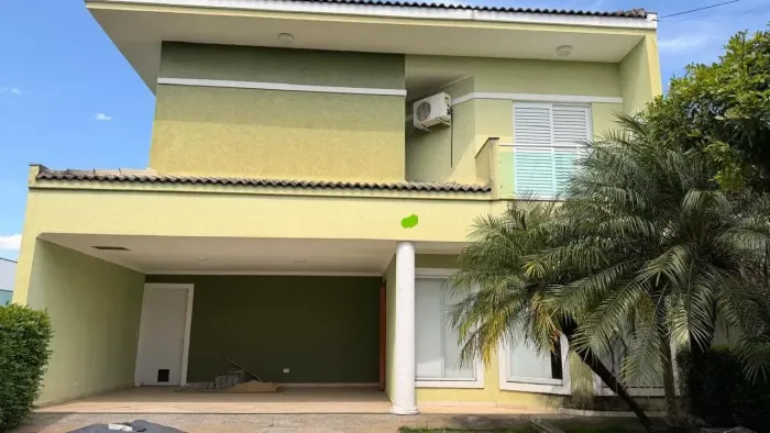 Sobrado com Piscina - Condomínio Portobello - Eden