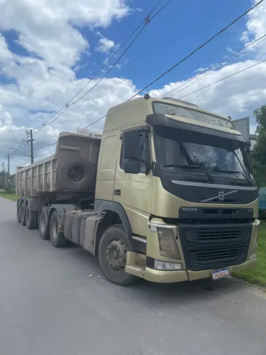 Volvo FM 380 2015 com Carreta LS
