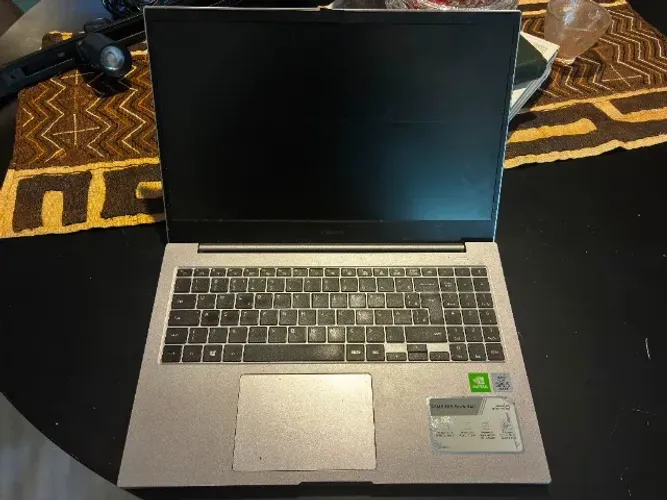 Samsung Book X40 Prata I5 16gb nVidia 500gb hdd - 256 Ssd nvme