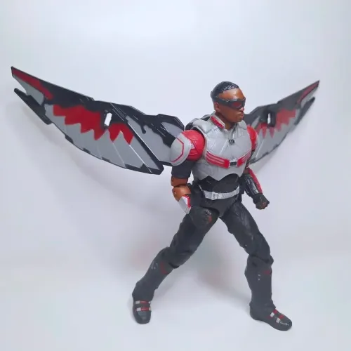 Falcão zd toys