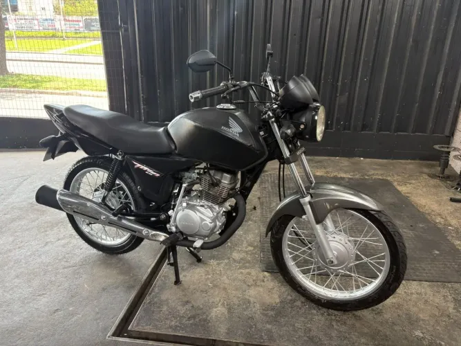 Moto Honda Titan ES 2008 - Revisada e Reformada