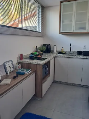 APARTAMENTO / STÚDIO MOBILIADO E EQUIPADO CAMPECHE 320 MIL