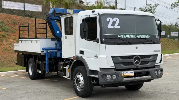 MB 1719 ANO 2022 CAMINHÃO MUNCK 16.000 APENAS 97 MIL KM 
