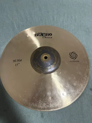 Chimbal Brabo Cymbals - 15 polegadas