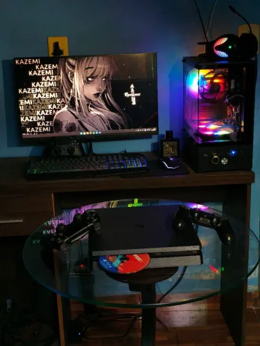 Ps4 Slim + 2 Controles Versão 13.50