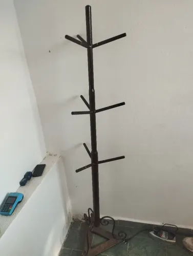 Vendo pendurador de toalha de ferro 150 nao enferruja