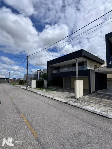 CASA DE ALTO PADRÃO EM CONDOMÍNIO FECHADO | 4 SUÍTES | FINO ACABAMENTO