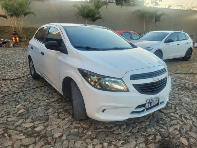 Chevrolet Onix JOY Hatch 1.0 8V Flex Mec. 4P 2019