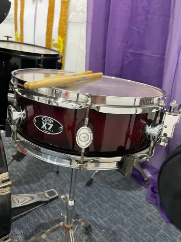 Caixa PDP X7 raríssima em maple