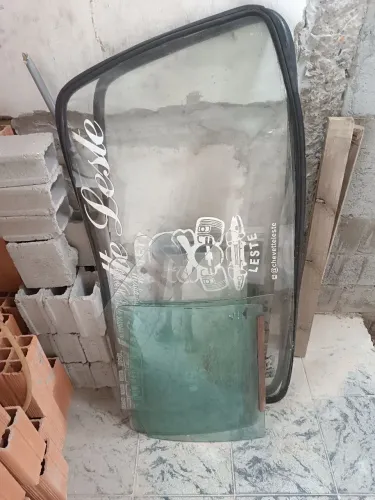Vidros do Chevette parabrisa traseiro e laterais sem o quebra vento