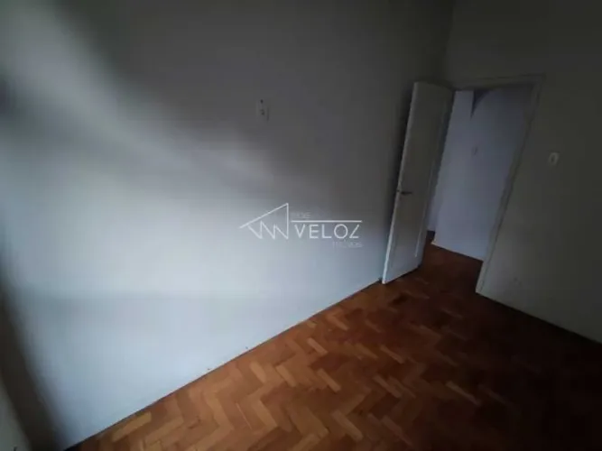 Apartamento - Padrão / Residencial / Santa Teresa